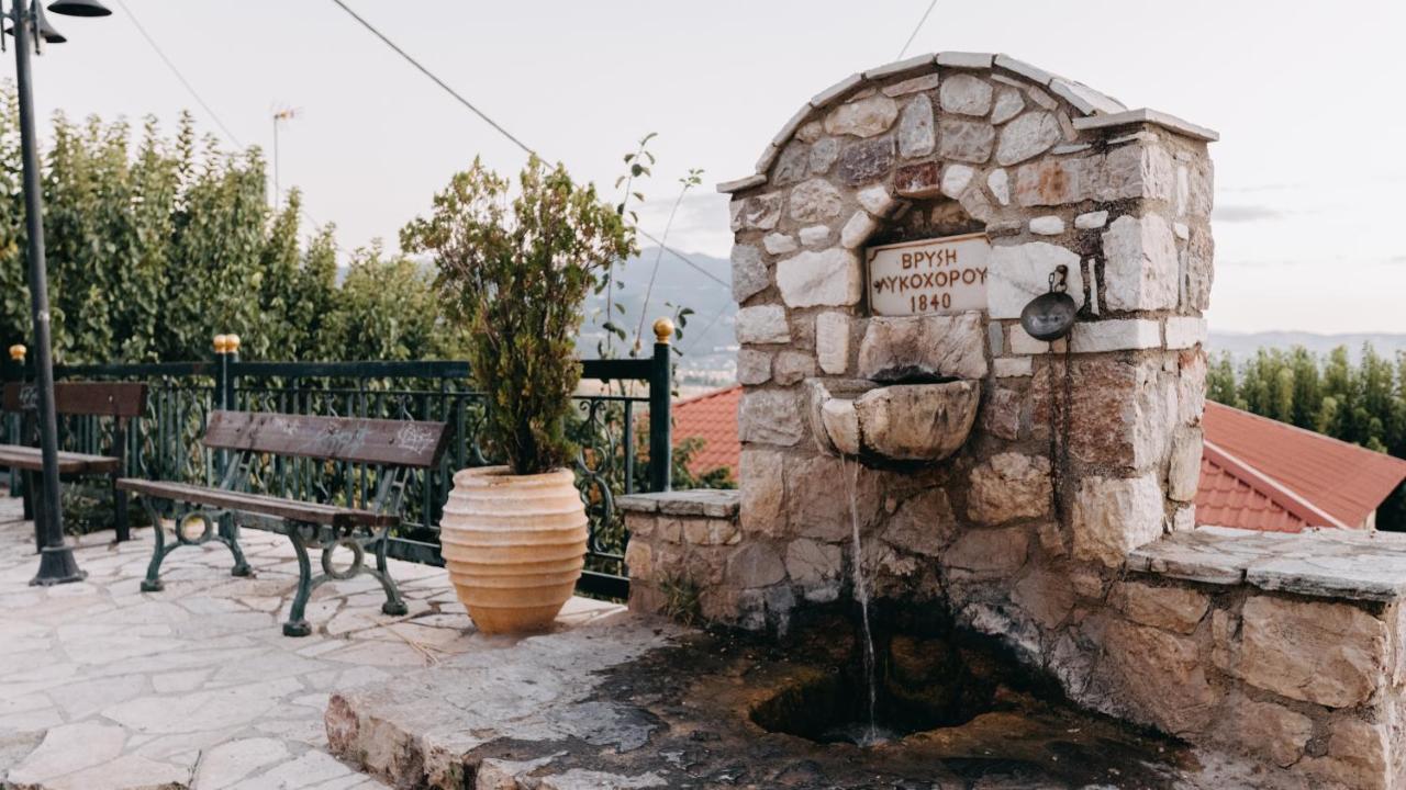 Crystal Villa Patras Extérieur photo