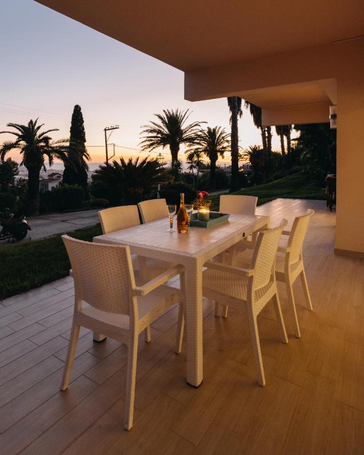 Crystal Villa Patras Extérieur photo