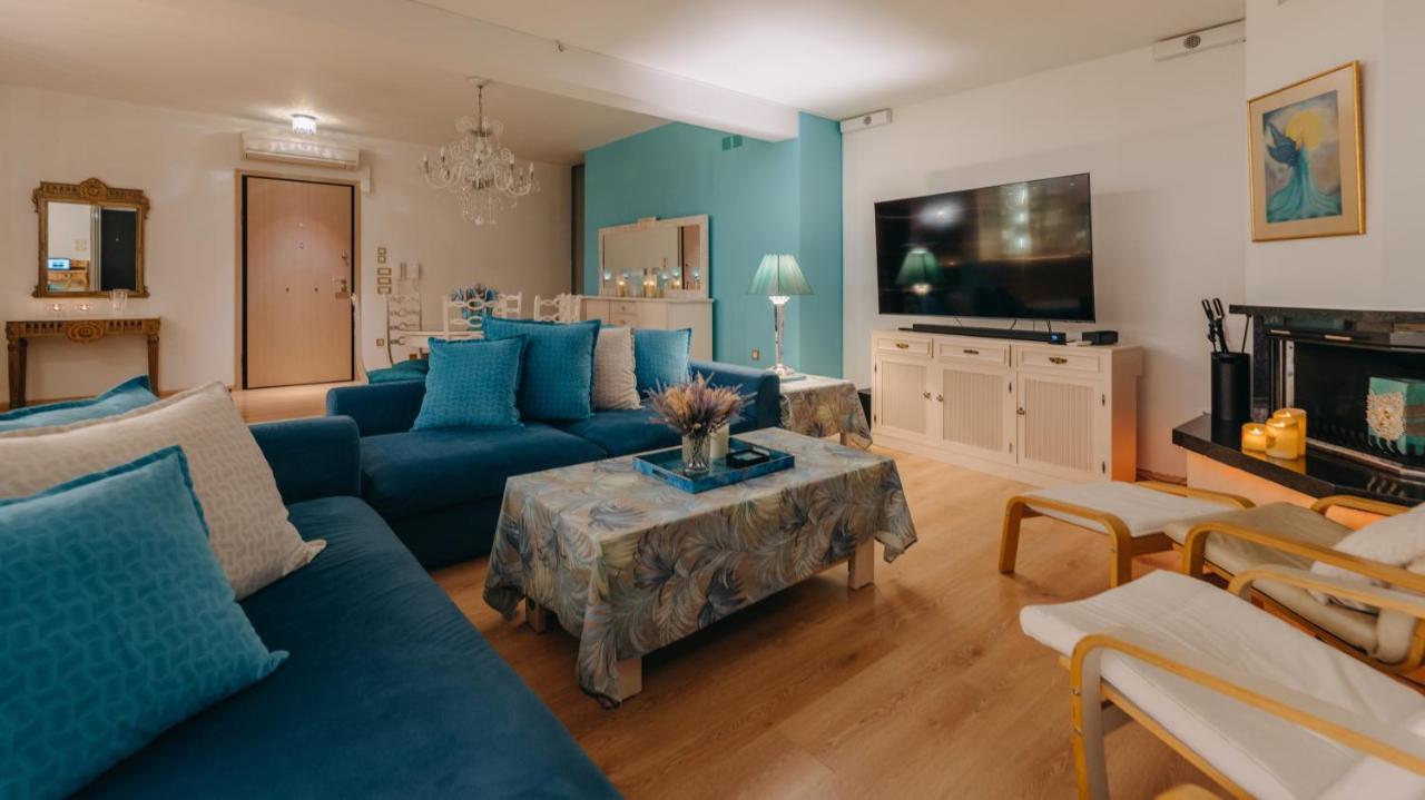 Crystal Villa Patras Extérieur photo
