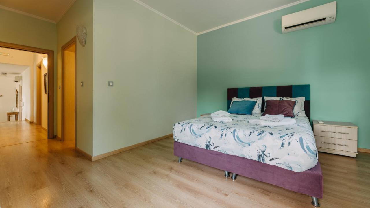 Crystal Villa Patras Extérieur photo