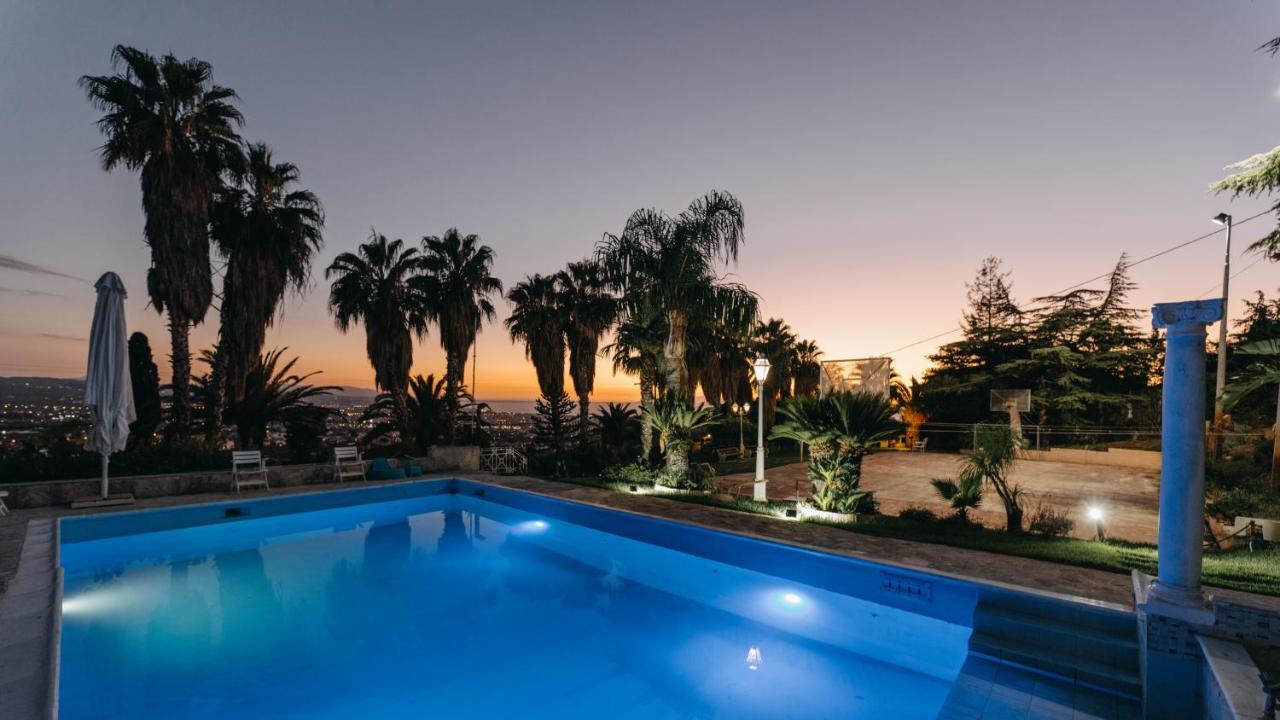 Crystal Villa Patras Extérieur photo