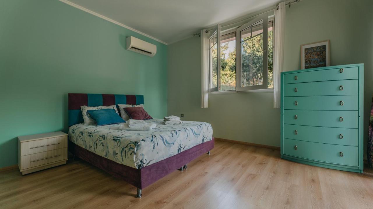 Crystal Villa Patras Extérieur photo